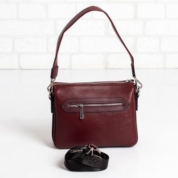 Дамска чанта в бордо