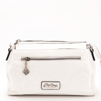 Дамска чанта в бяло