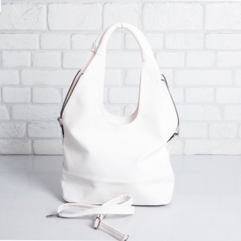 Дамска чанта в бяло и сребристо