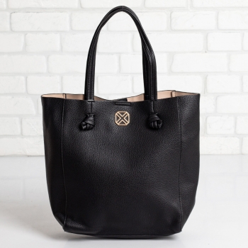 Дамска чанта в черно