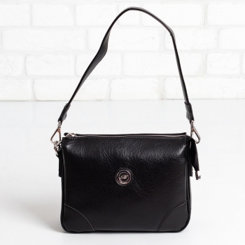 Дамска чанта в черно