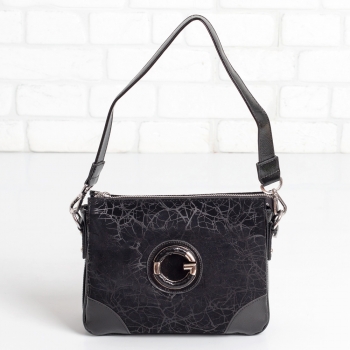 Дамска чанта в черно