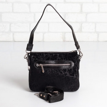 Дамска чанта в черно