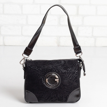 Дамска чанта в черно