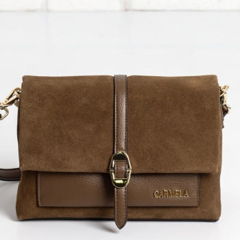 Дамска чанта в кафяво