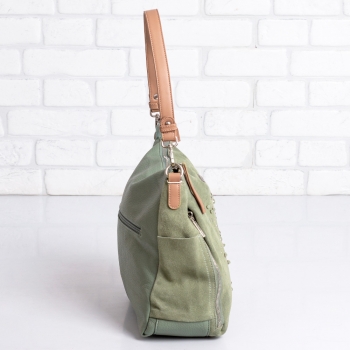 Дамска чанта в зелено