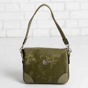 Дамска чанта в зелено