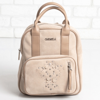 Дамска раница в бежово