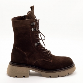 Дамски боти в кафяво