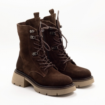 Дамски боти в кафяво