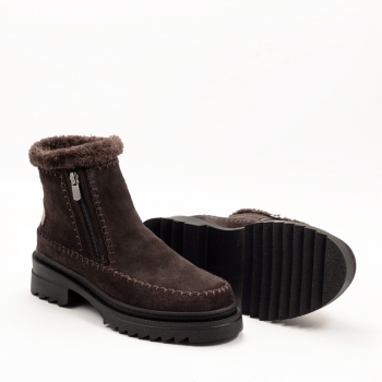 Дамски боти в кафяво