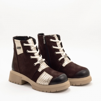 Дамски боти в кафяво