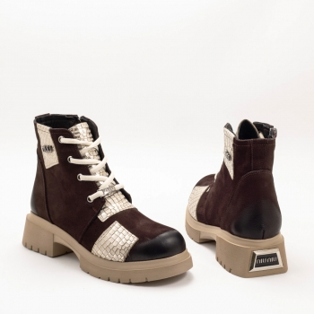 Дамски боти в кафяво