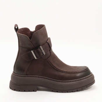 Дамски боти в кафяво