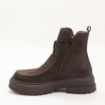 Дамски боти в кафяво