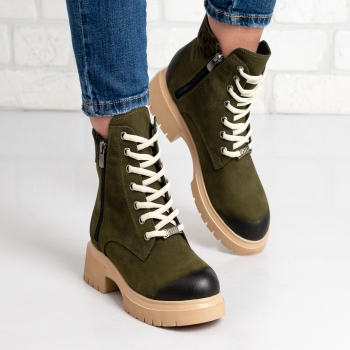 Дамски боти в тъмно зелено