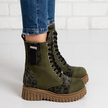 Дамски боти в тъмно зелено