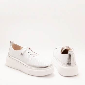 Дамски кец в бяло и сребро