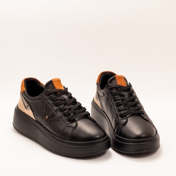 Дамски кецове в черно и оранжево