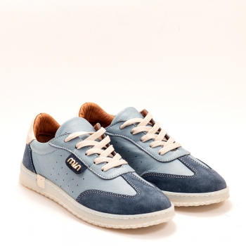 Дамски кецове в синьо