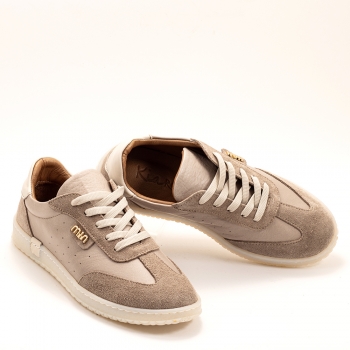 Дамски кецове в тъмно бежово