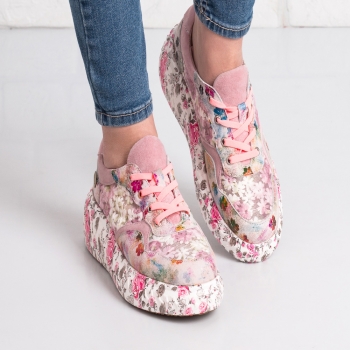 Дамски маратонки LAURA VITA в розово