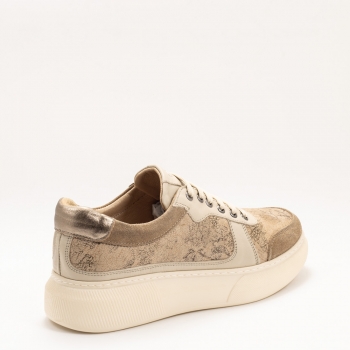 Дамски маратонки в бежово и златисто