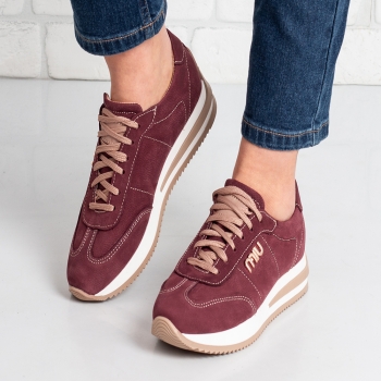 Дамски маратонки в бордо