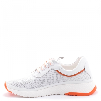 Дамски маратонки в бяло с оранжево