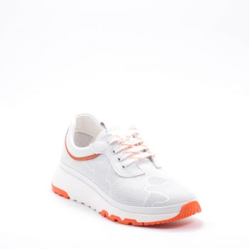 Дамски маратонки в бяло с оранжево
