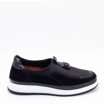 Дамски маратонки в черно