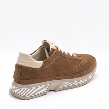 Дамски маратонки в камел и бежово