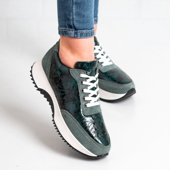 Дамски маратонки в зелено