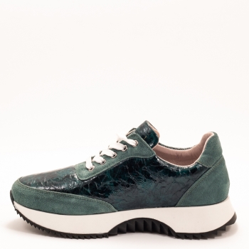 Дамски маратонки в зелено