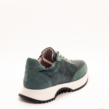 Дамски маратонки в зелено