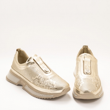 Дамски маратонки в златно