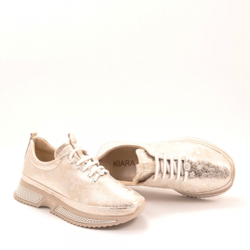 Дамски маратонки в златно