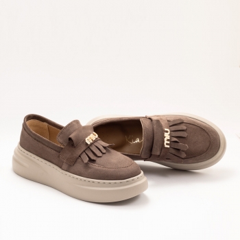 Дамски мокасини в кафяво