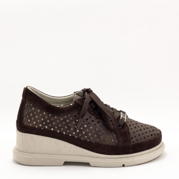 Дамски обувки на платформа в кафяво