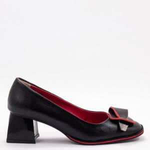Дамски обувки на ток в черно и червено