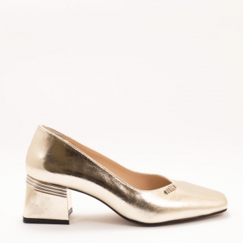 Дамски обувки на ток в златно