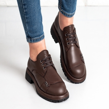 Дамски обувки в кафяво