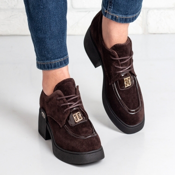 Дамски обувки в кафяво