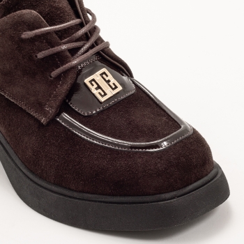 Дамски обувки в кафяво