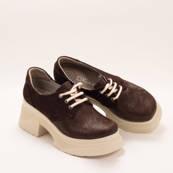 Дамски обувки в кафяво