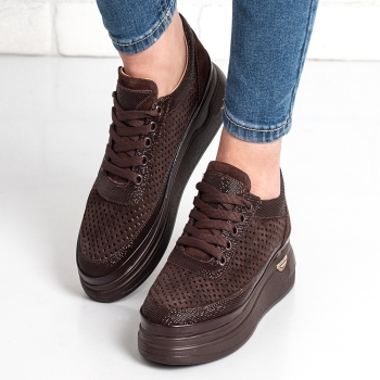 Дамски обувки в кафяво