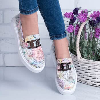 Дамски цветни обувки